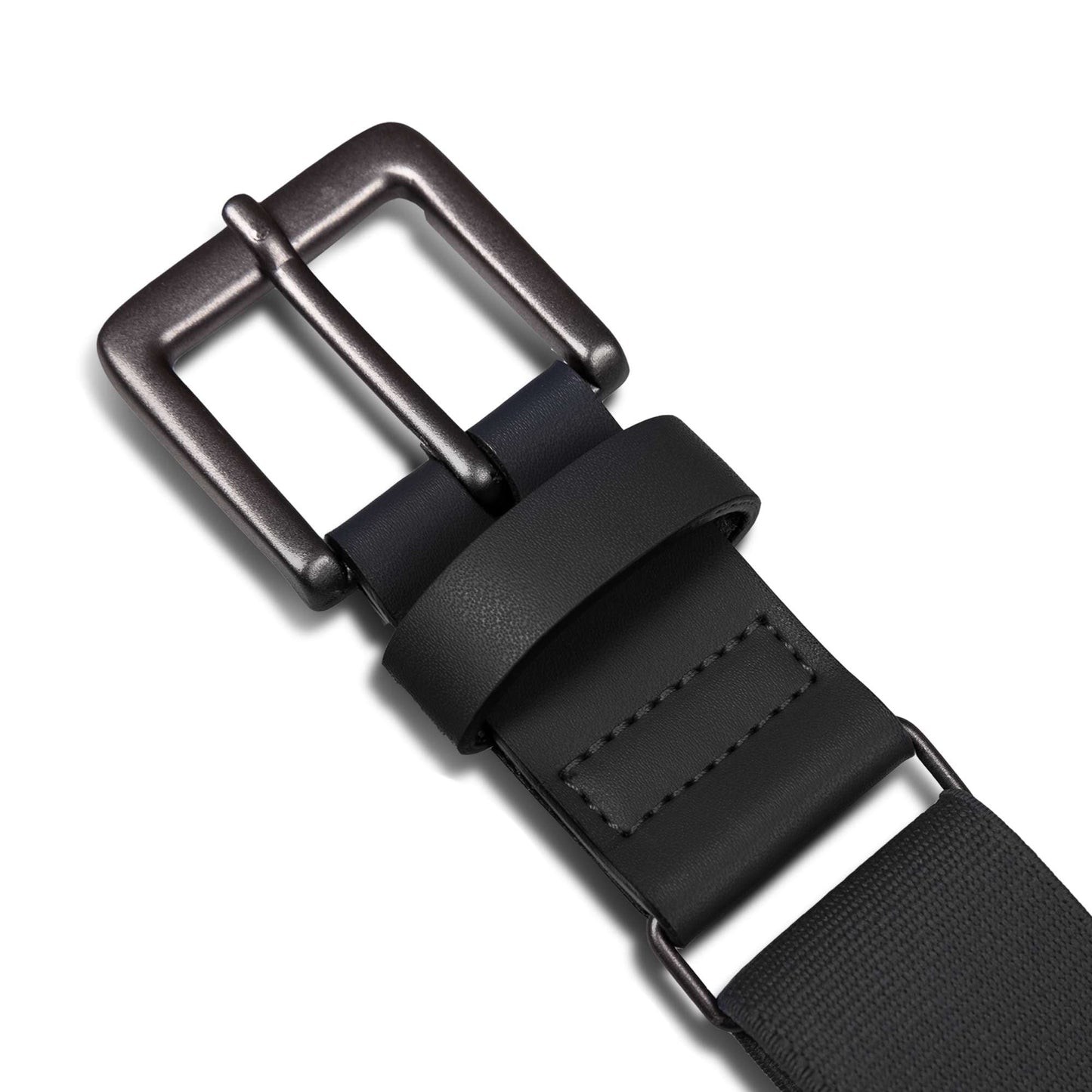 Close-up of the Reebok Youth Baseball Belt featuring a dark metal buckle, black leather loop, and visible stitching near the adjustable buckle, all set against a white background.